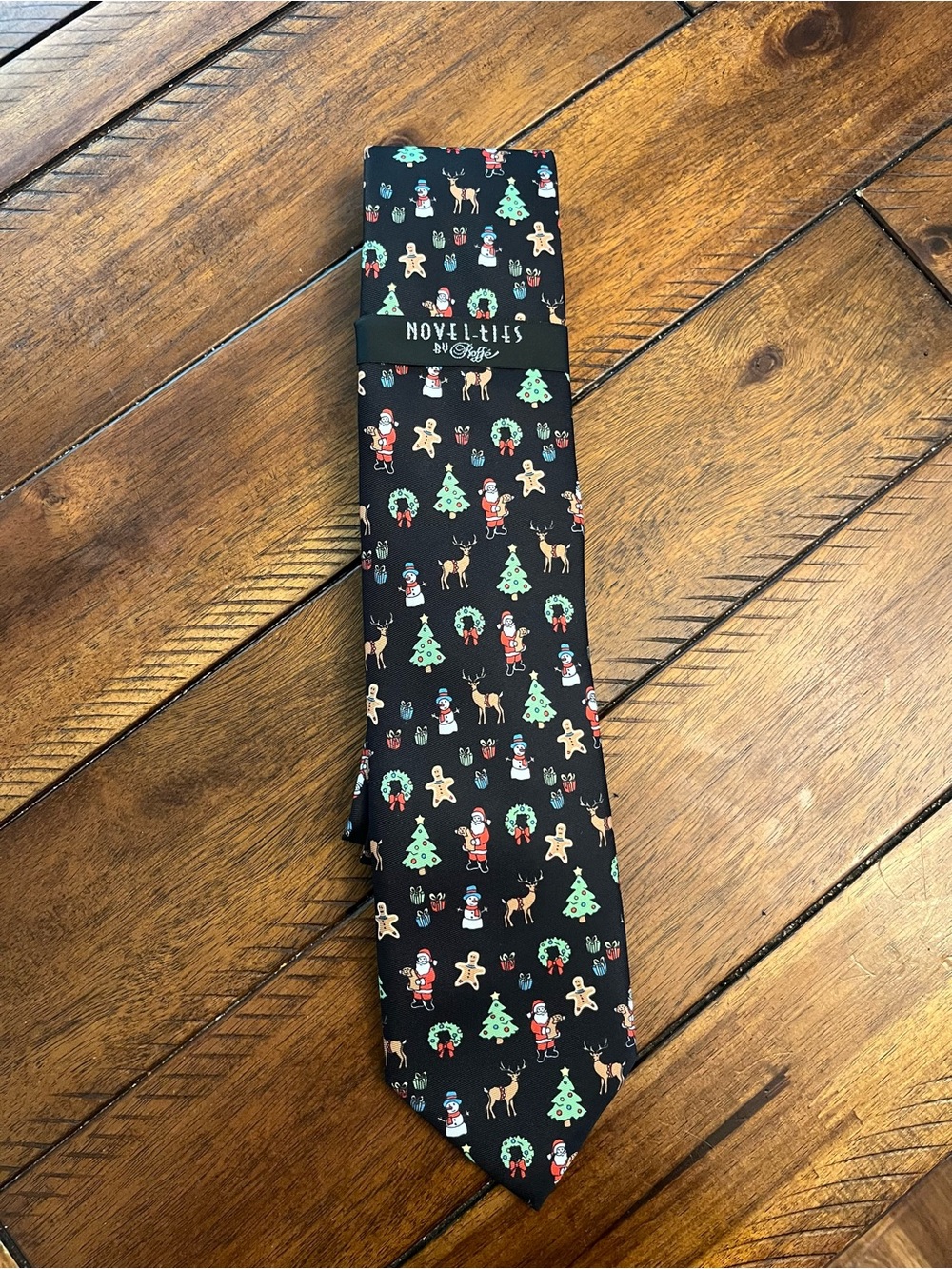 Holiday tie